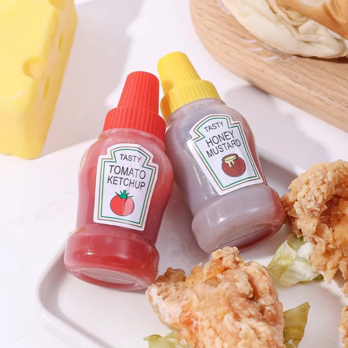 Mini Ketchup squeezed Bottles